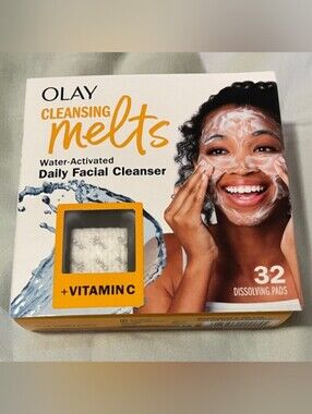 New Olay Cleansing 32 ct